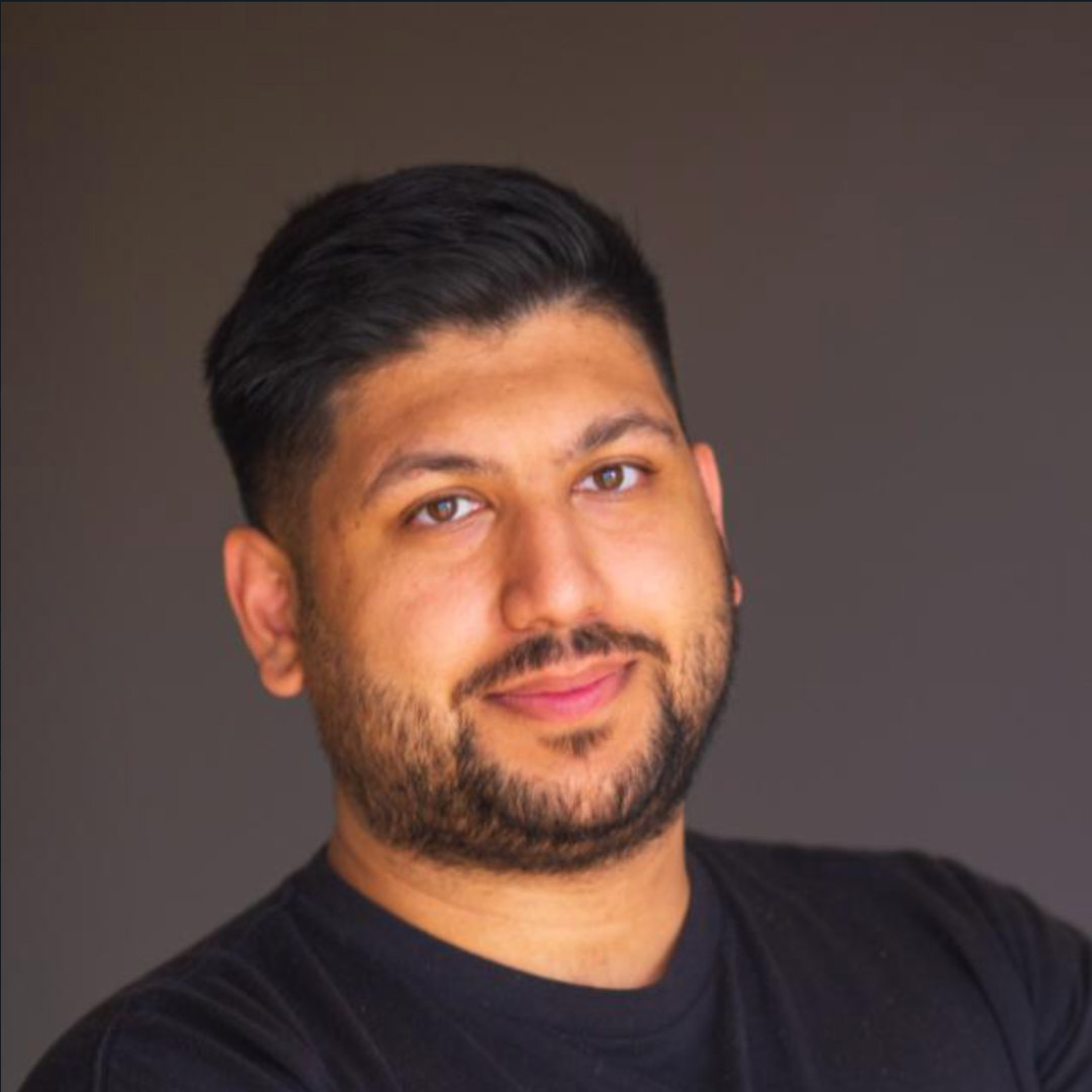 Ali M.